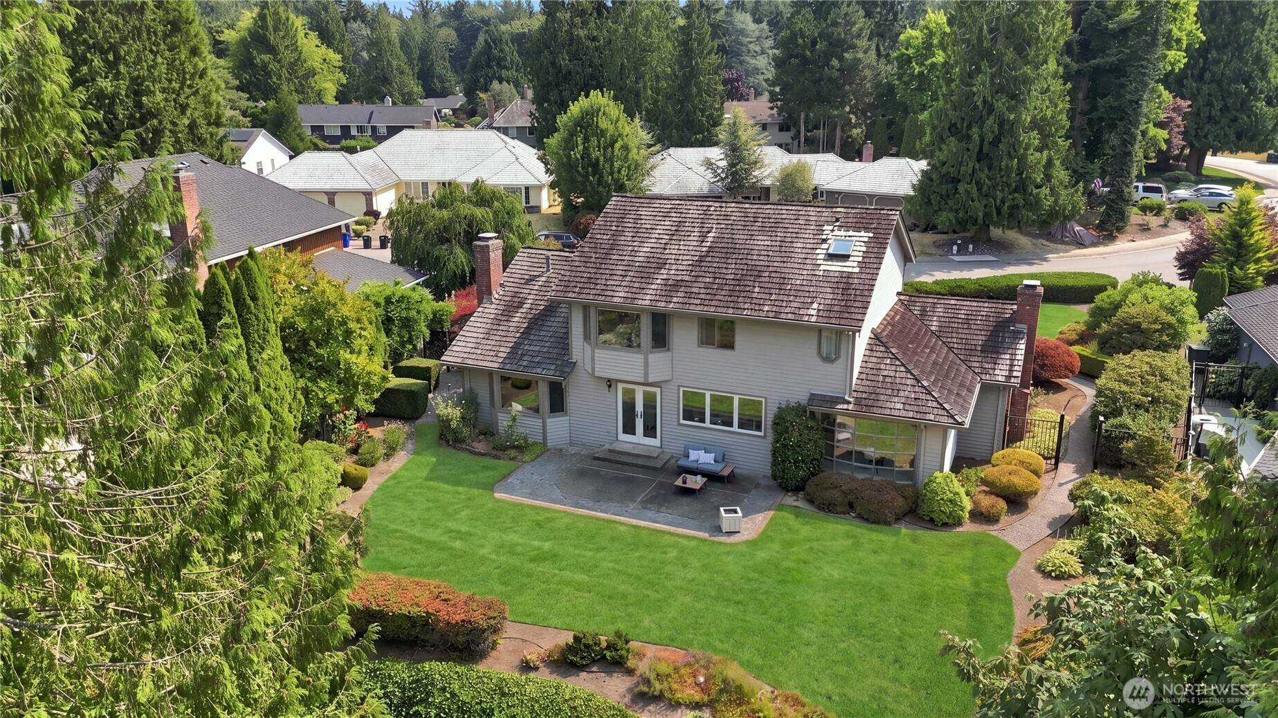 3805 203rd AVE NE, Sammamish, WA 98074