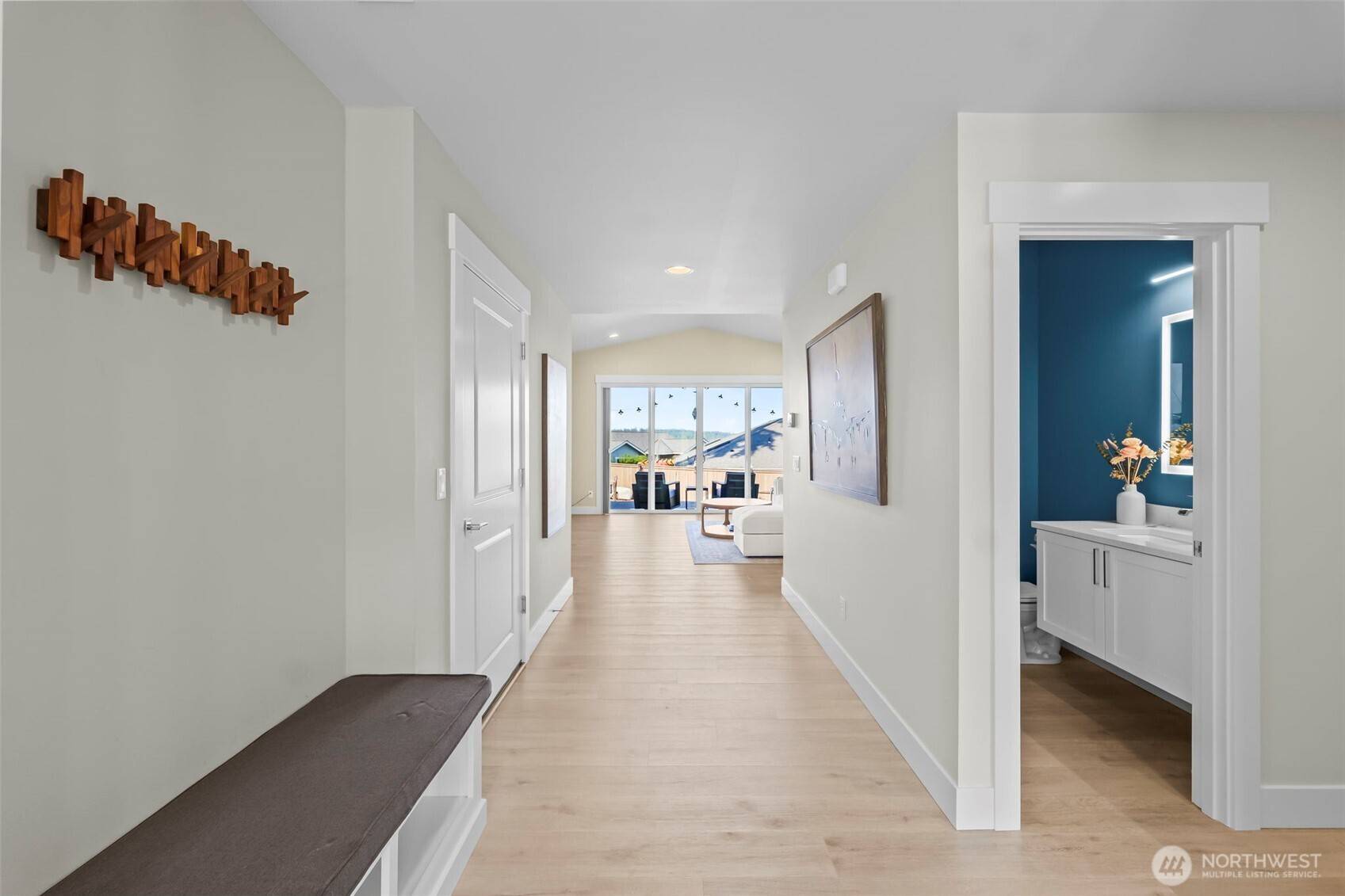7598 Sandin LN, Gig Harbor, WA 98335