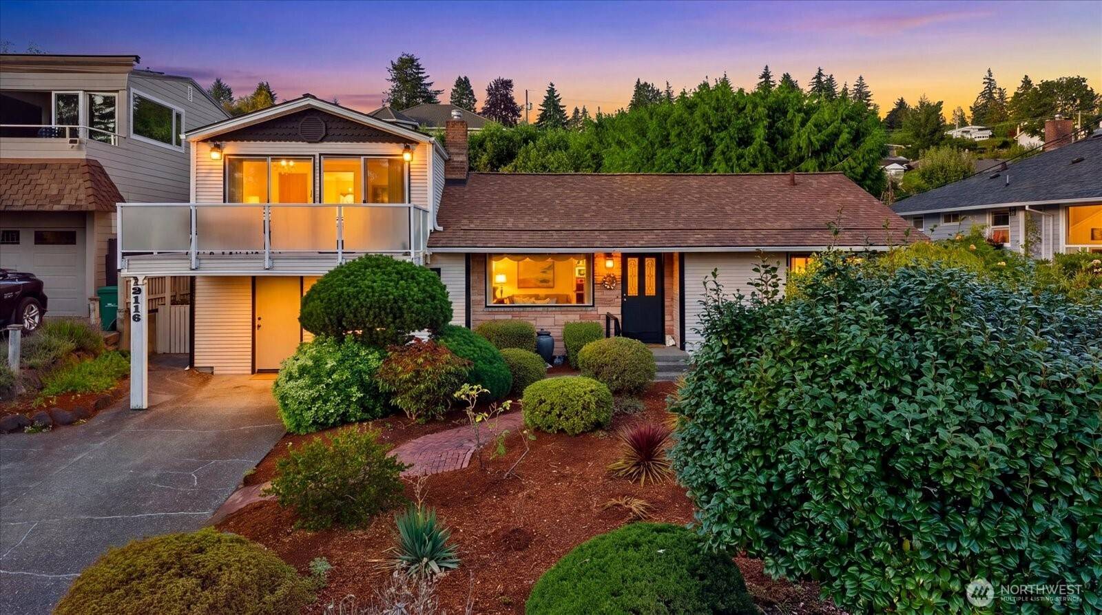12116 Shorewood DR SW, Burien, WA 98146