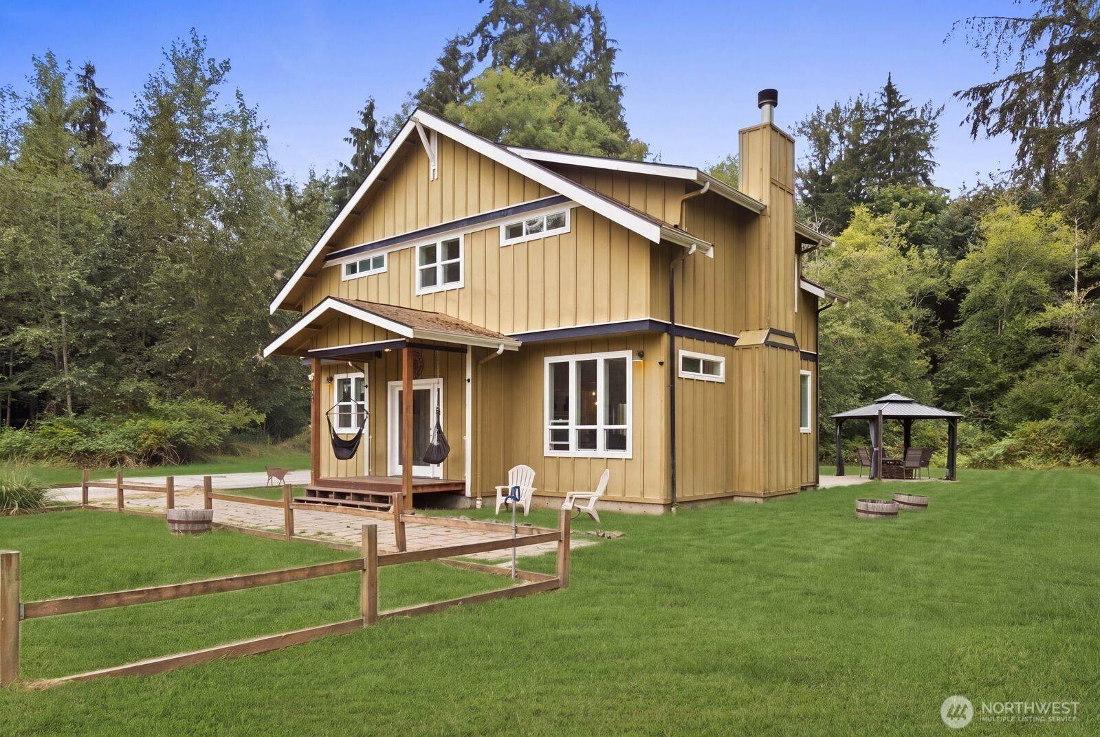 13724 Whites RD, Arlington, WA 98223