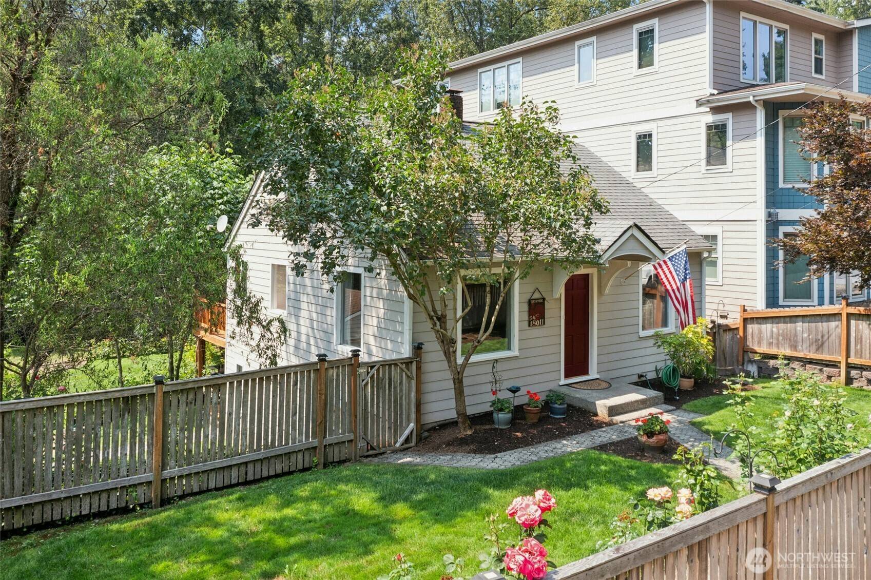 18011 83rd AVE NE, Kenmore, WA 98028