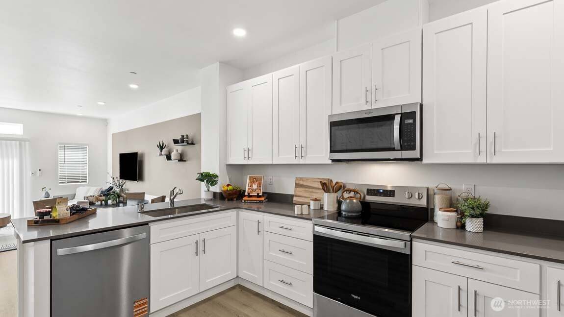 16830 20th AVE W #A4, Lynnwood, WA 98037