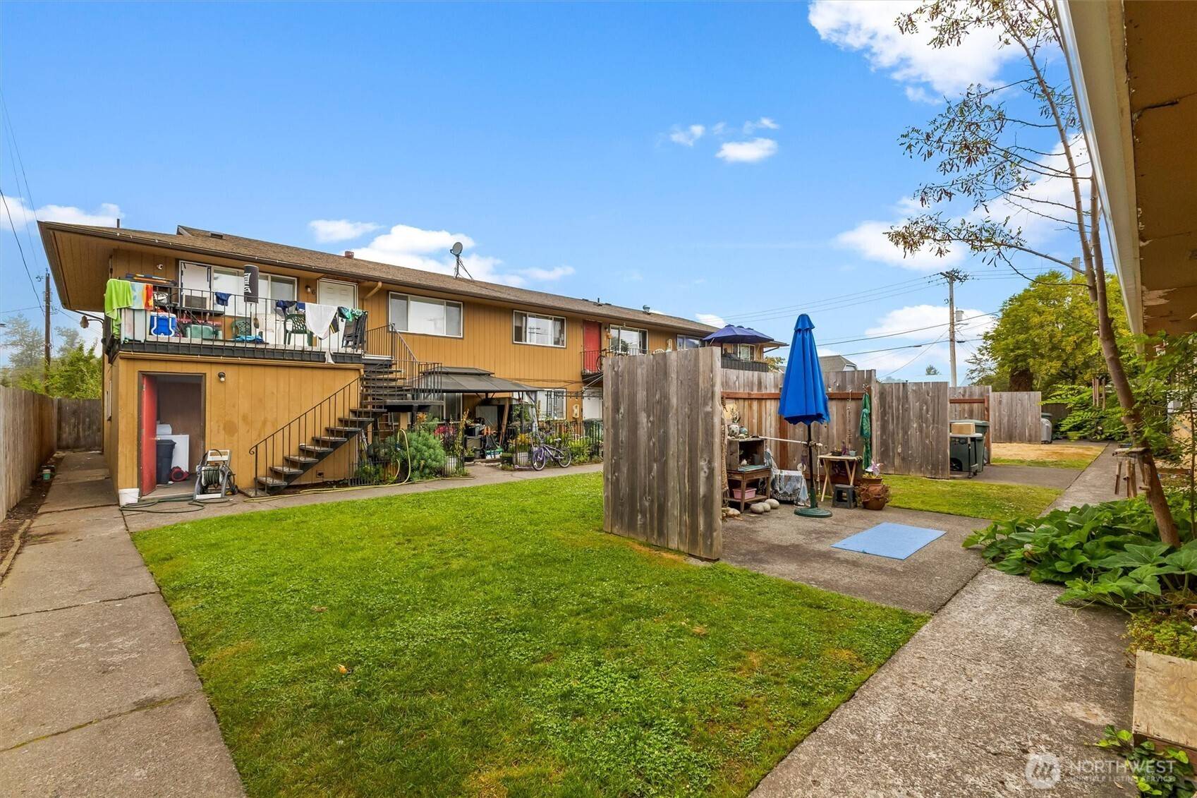 1955 Eaton AVE, Ferndale, WA 98248