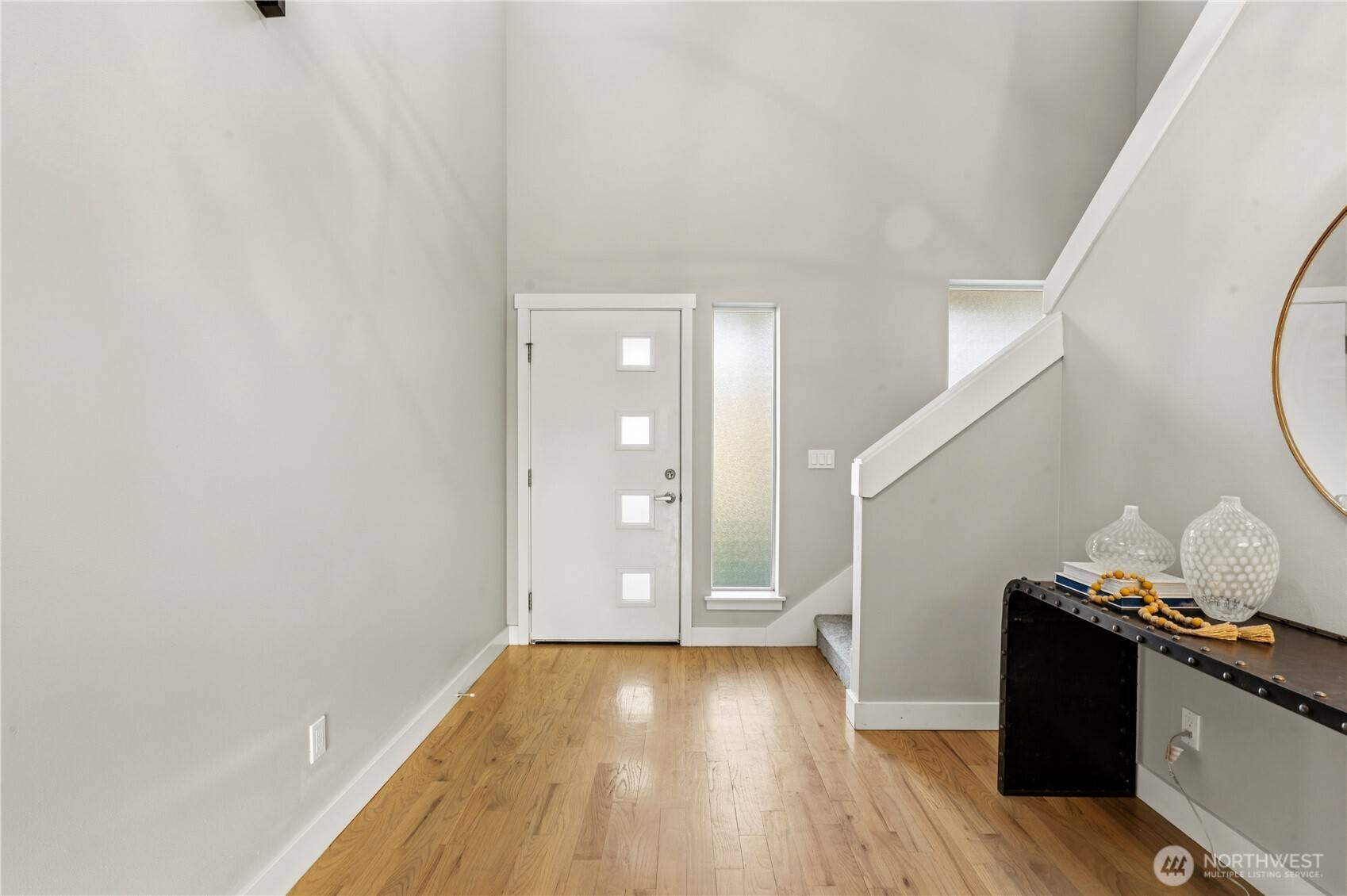 10607 2nd PL SW, Seattle, WA 98146