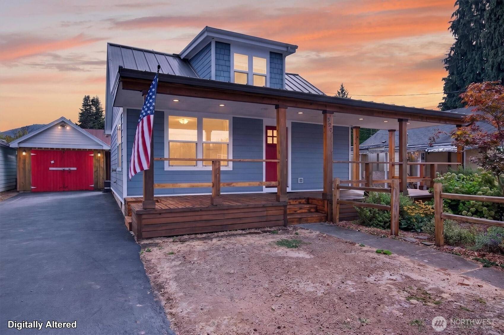 320 Roake AVE NE, Castle Rock, WA 98611
