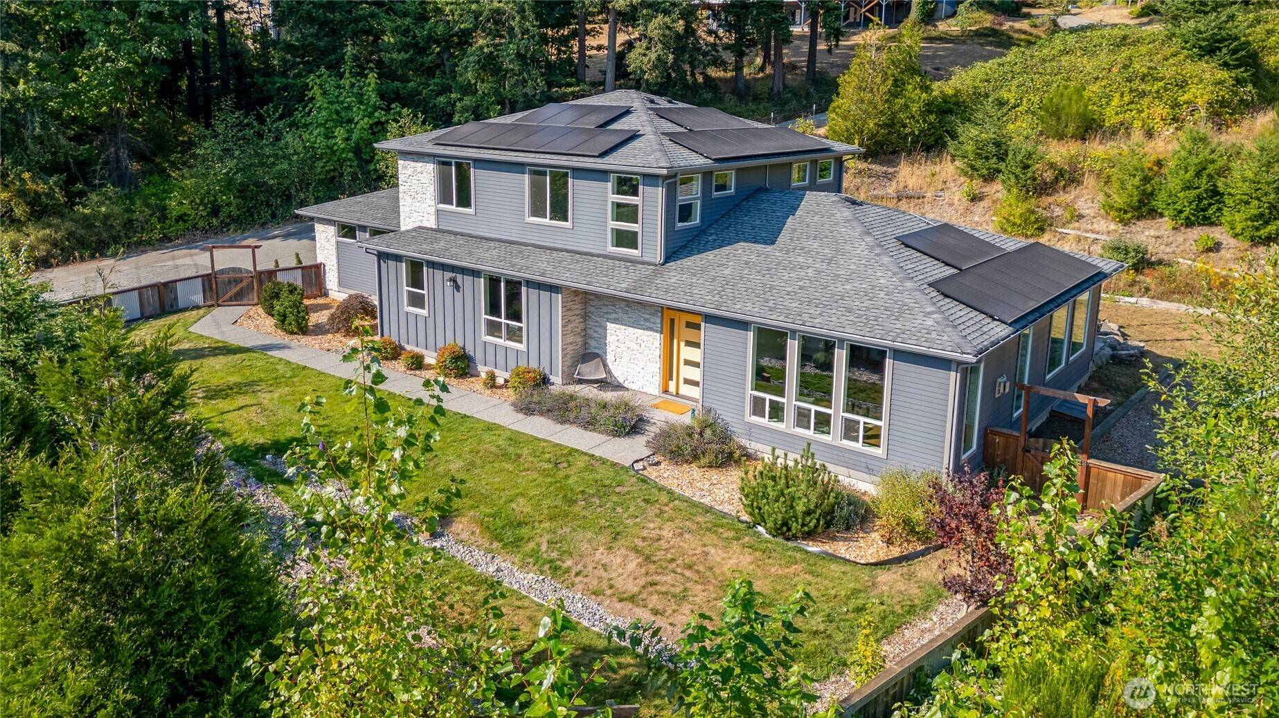 689 Chuckanut DR N, Bellingham, WA 98229
