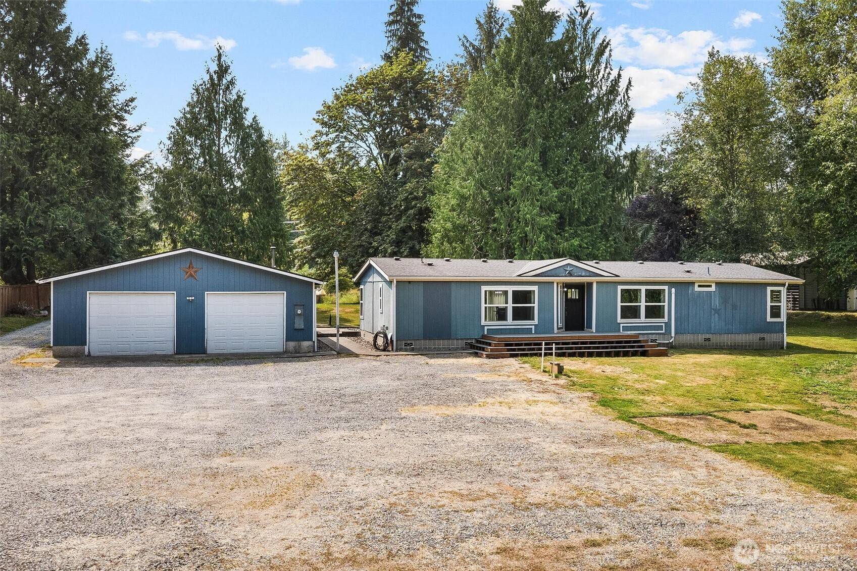 6606 NE 137th DR, Lake Stevens, WA 98258