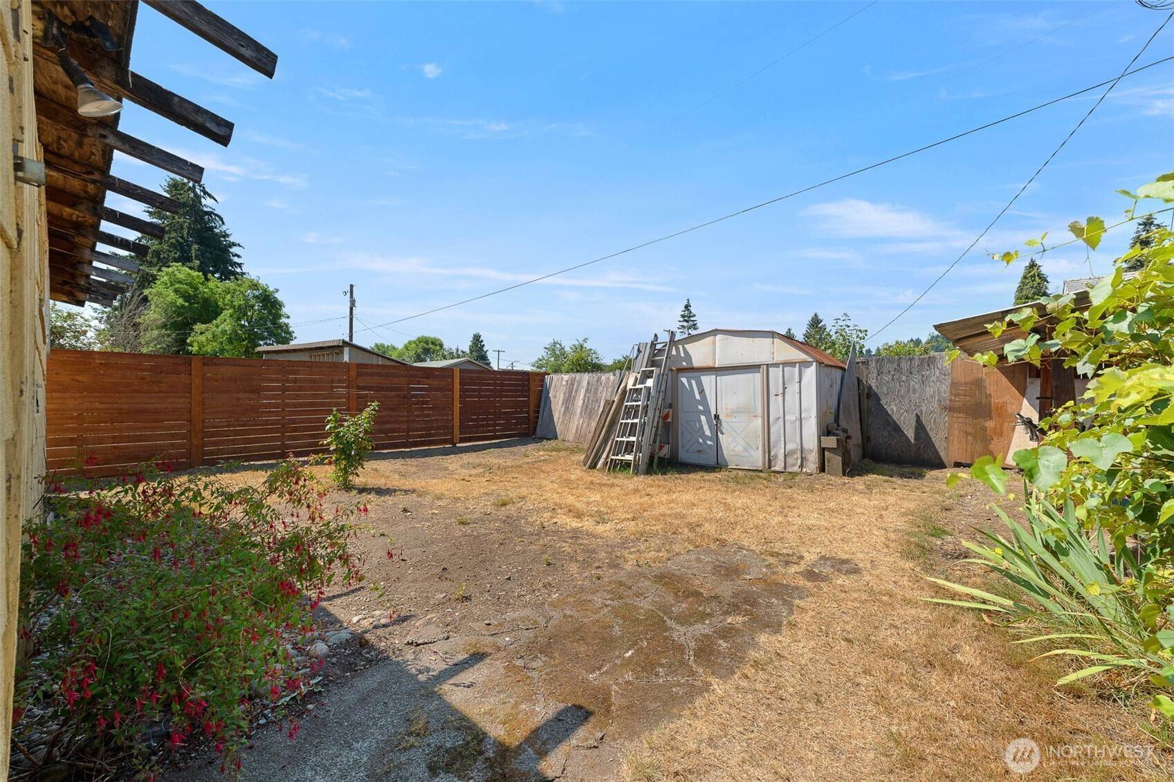 2021 N Tower AVE, Centralia, WA 98531