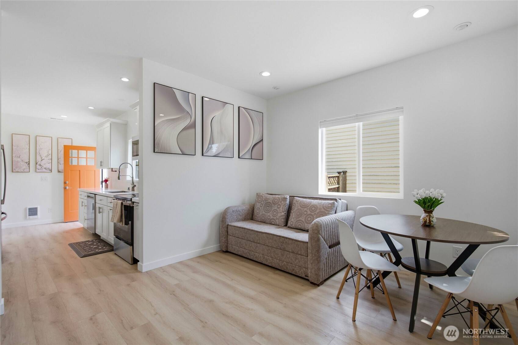 654 NW 53 ST, Seattle, WA 98107