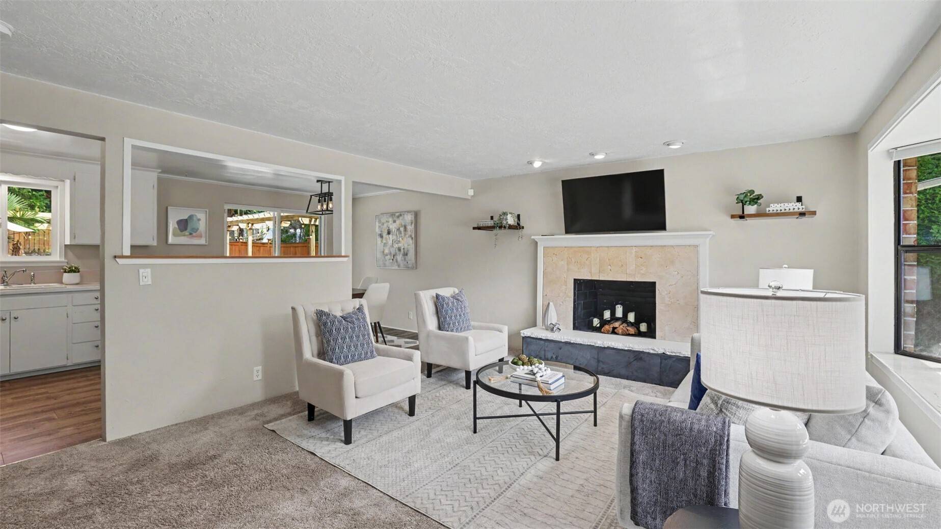 1411 211th PL SW, Lynnwood, WA 98036