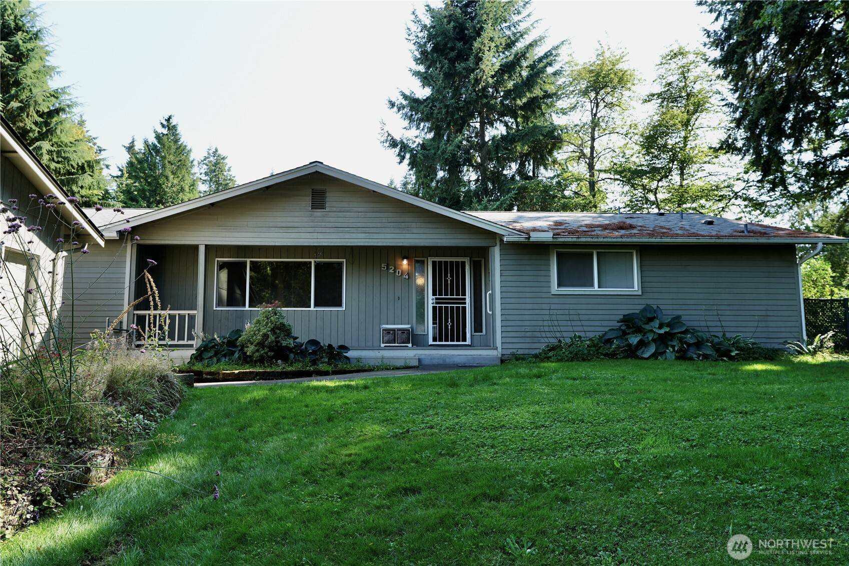 5204 53rd ST W, University Place, WA 98467