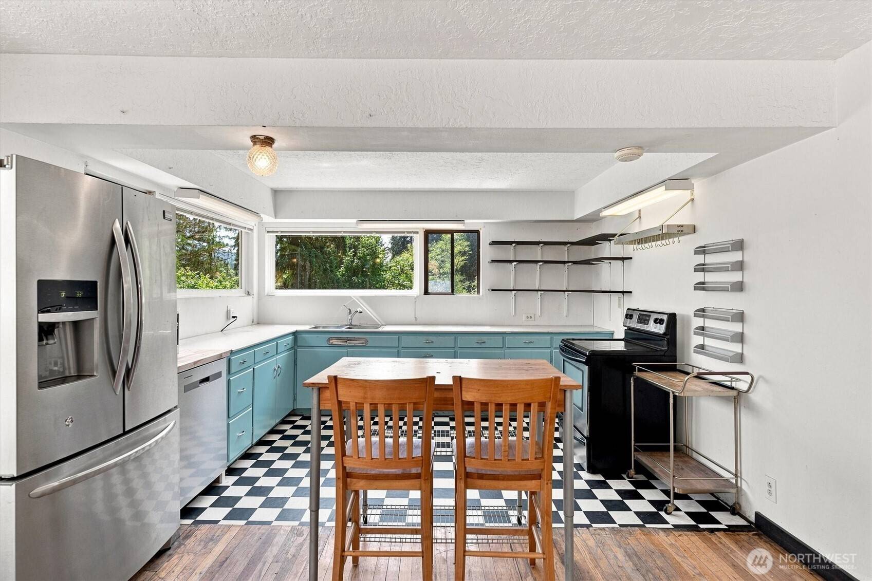 205 N Maple Hill RD, Kelso, WA 98626