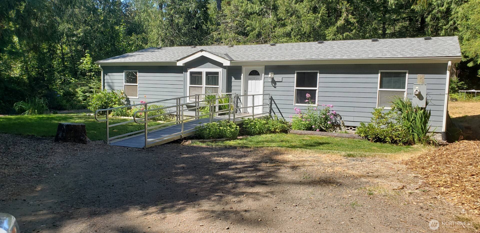 16119 Pollack DR NW, Lakebay, WA 98349