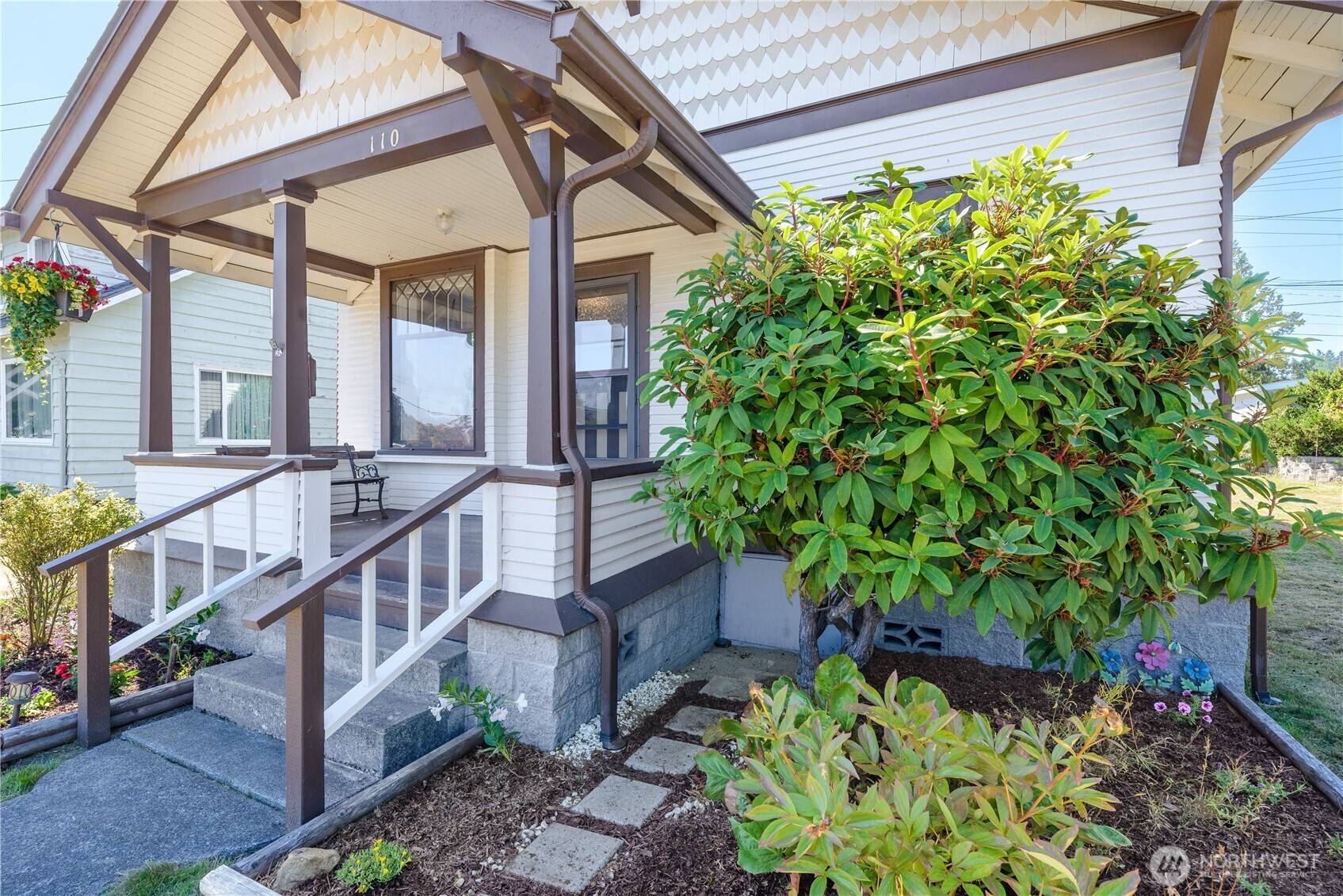 110 W 14th, Port Angeles, WA 98362