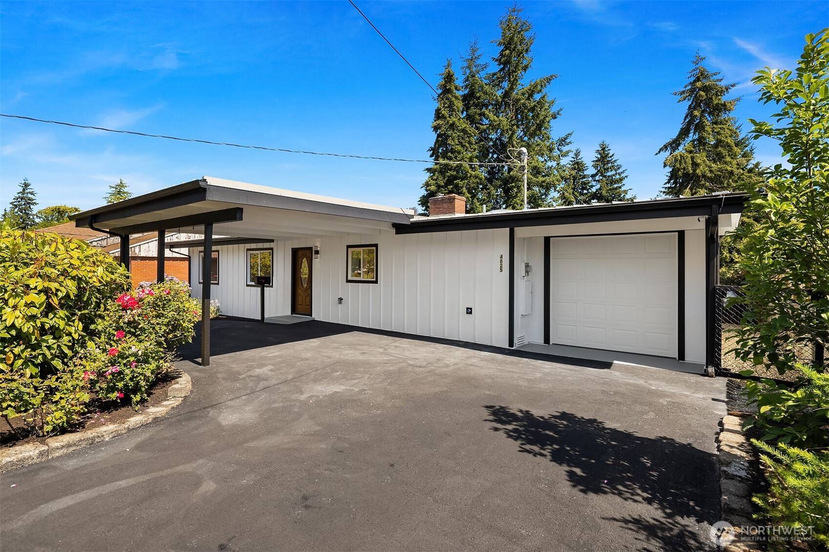 4625 Silvertip LN, Everett, WA 98203
