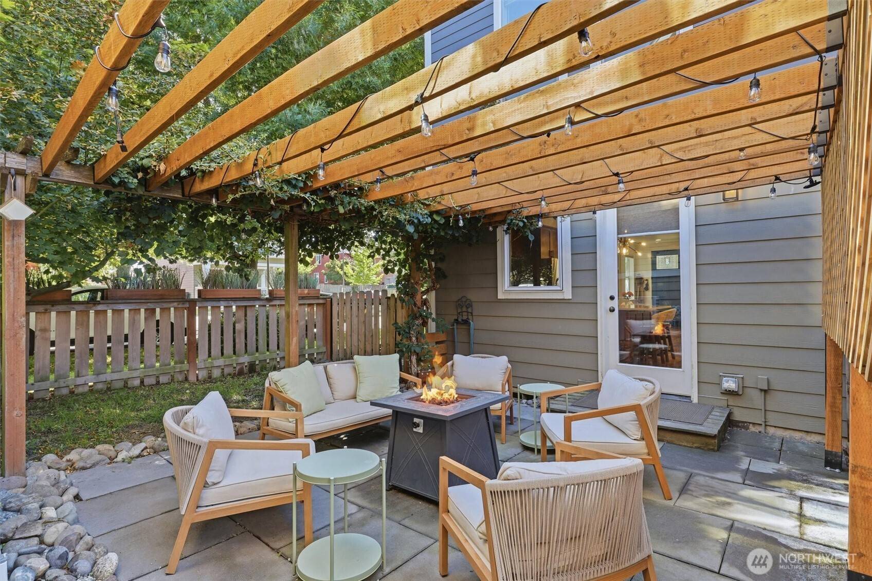 3000 SW Graham ST, Seattle, WA 19812