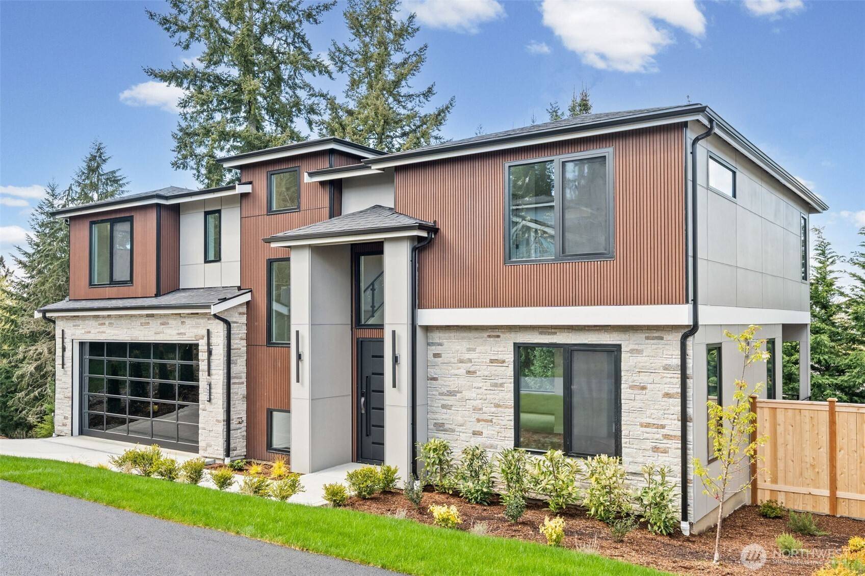 16036 SE 44TH CT, Bellevue, WA 98006