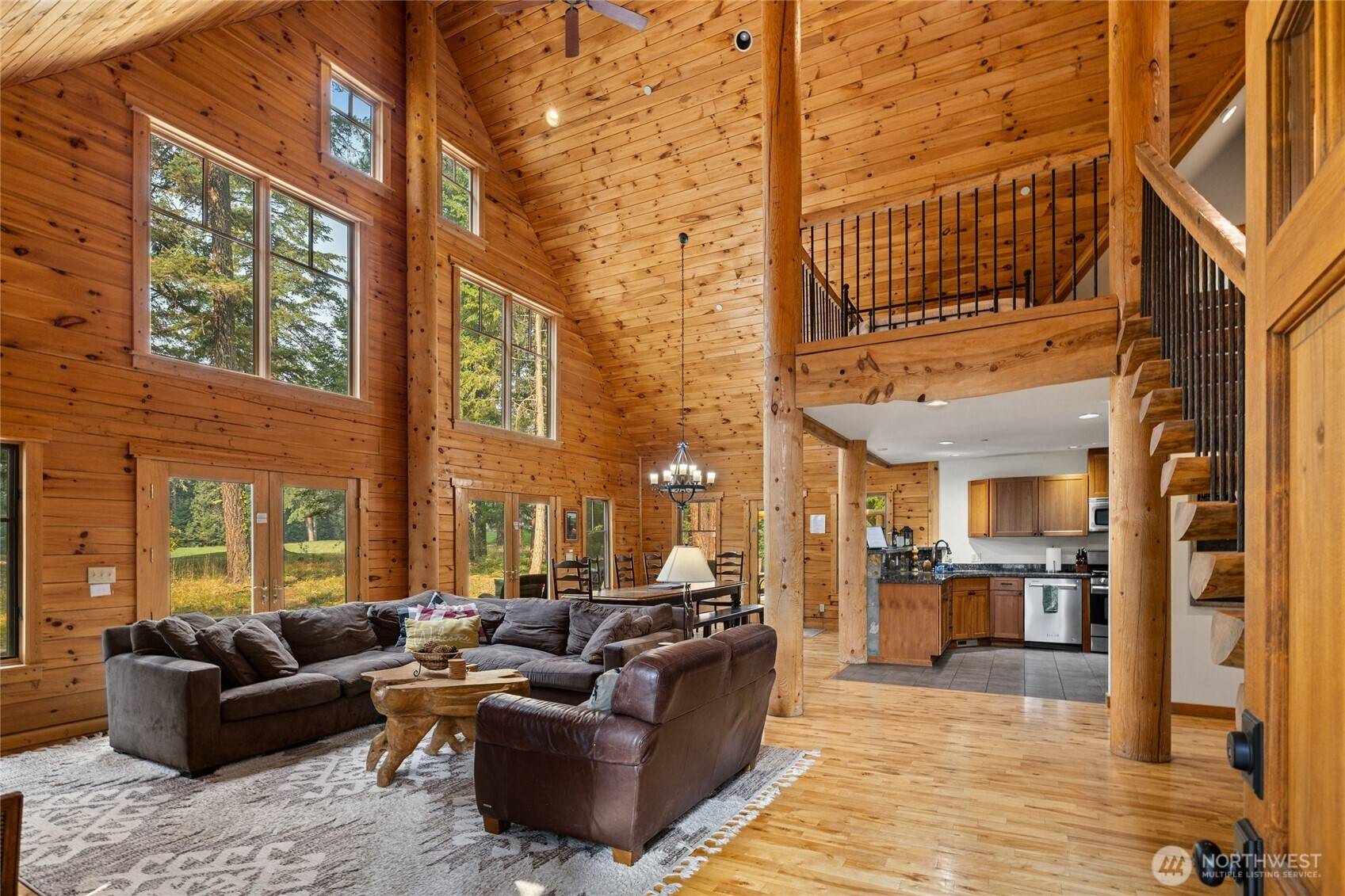 1611 Larkspur LOOP, Cle Elum, WA 98922
