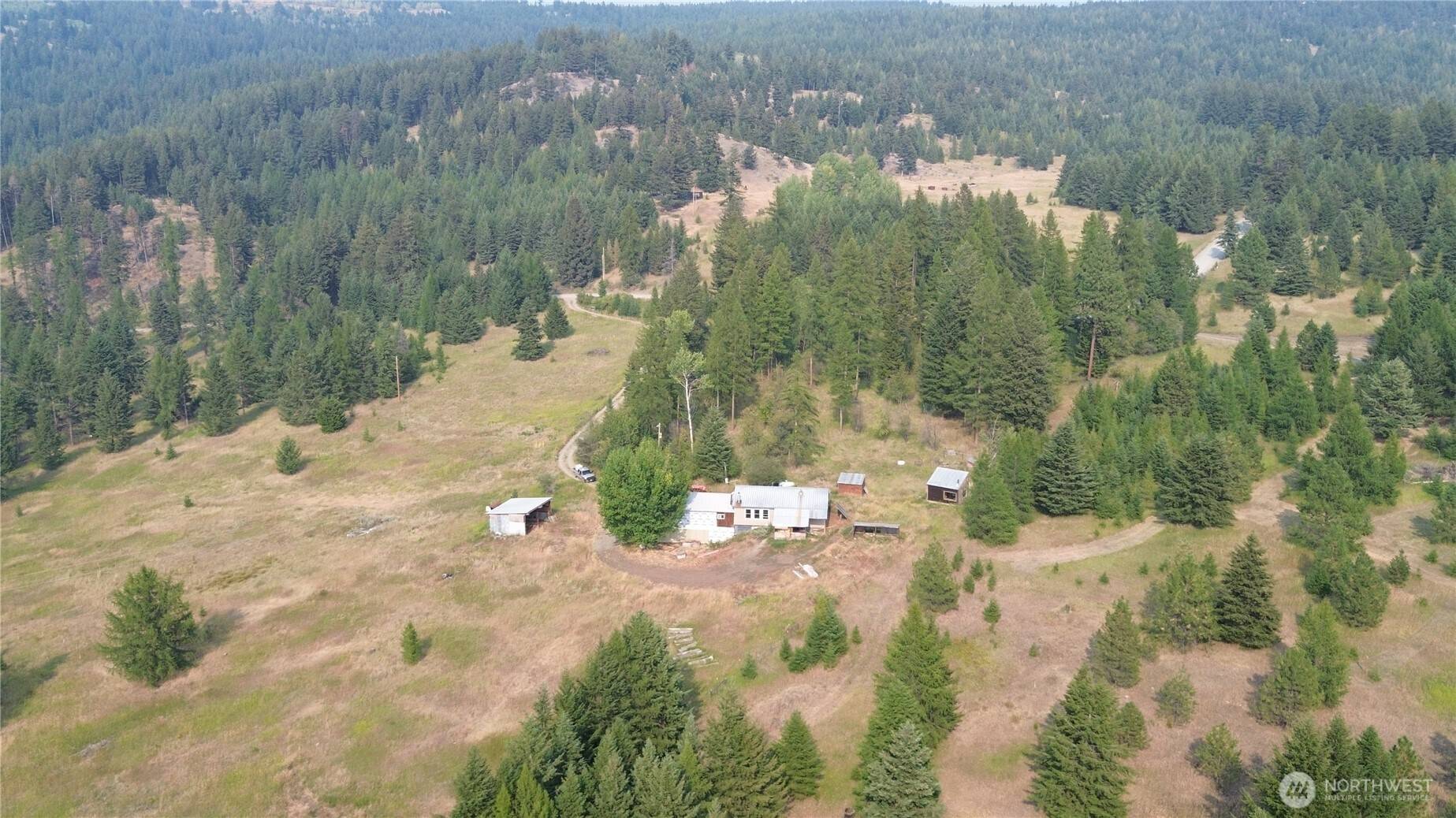 519 Pontiac Ridge RD, Oroville, WA 98844