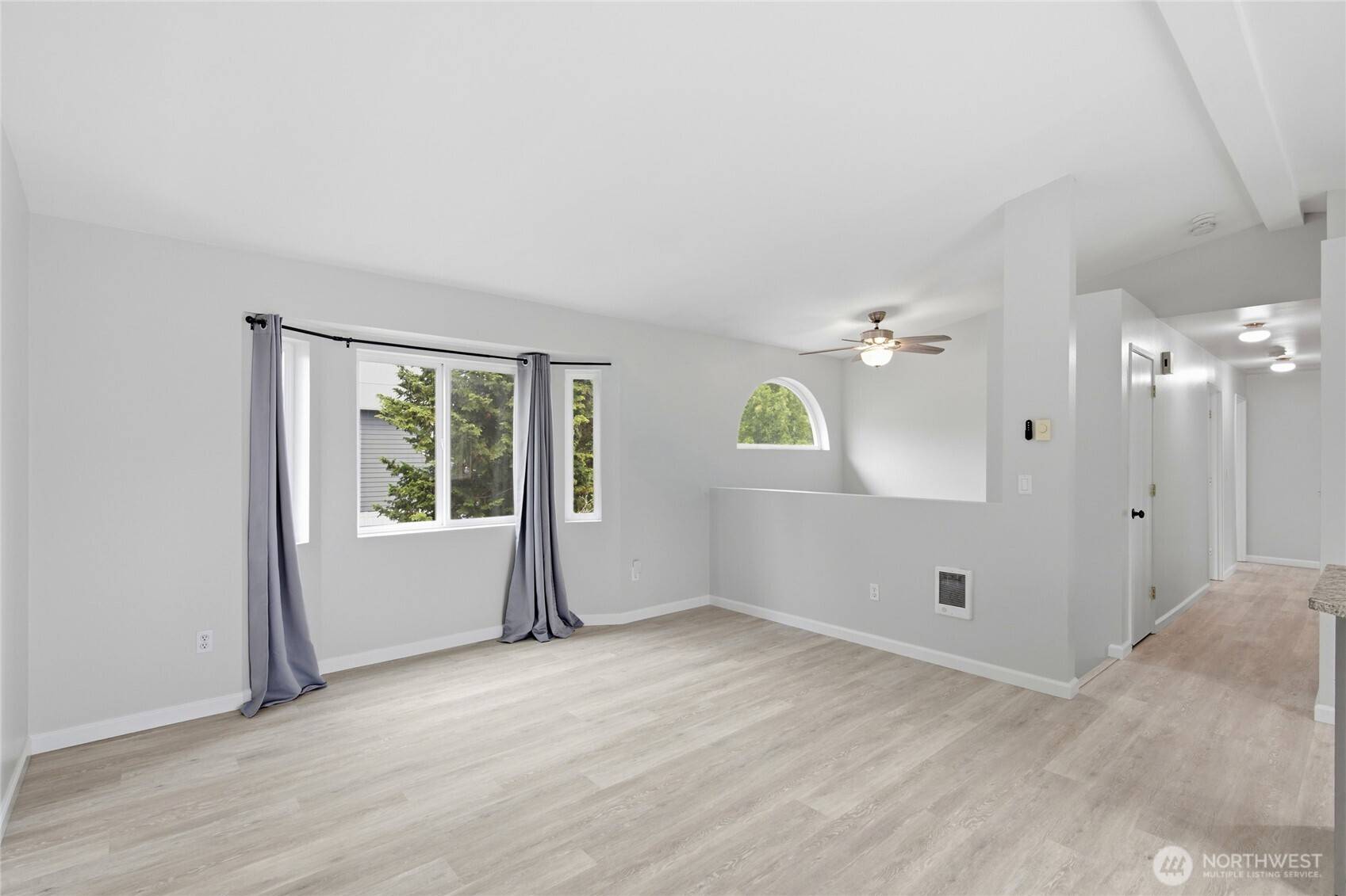21675 SE 267th ST, Maple Valley, WA 98038