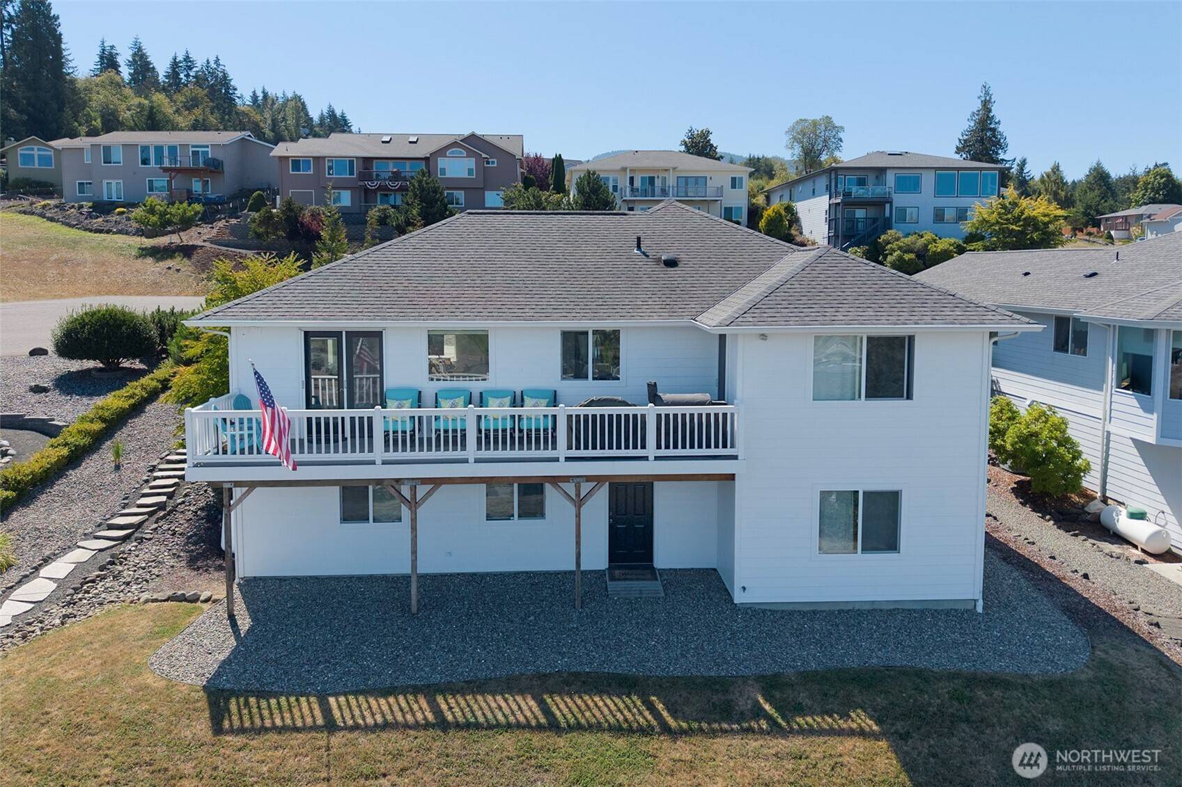 61 Jade CIR, Sequim, WA 98382