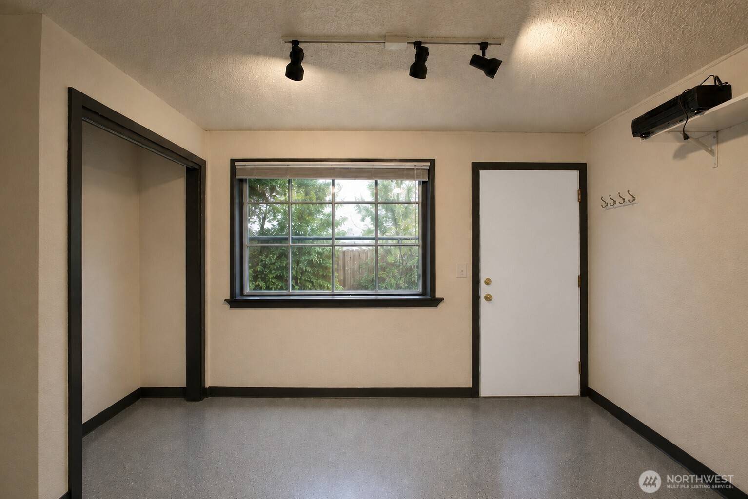 3201 Northwest AVE #7, Bellingham, WA 98225