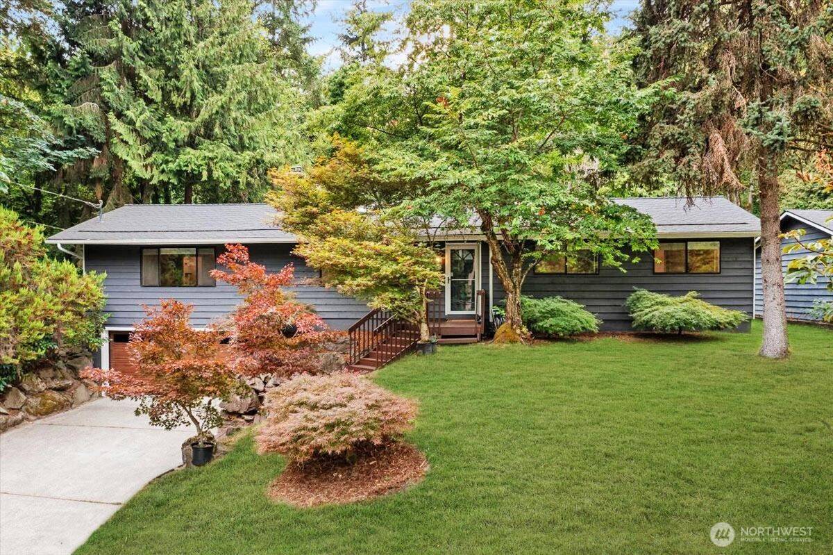 6632 NE 196th ST, Kenmore, WA 98028