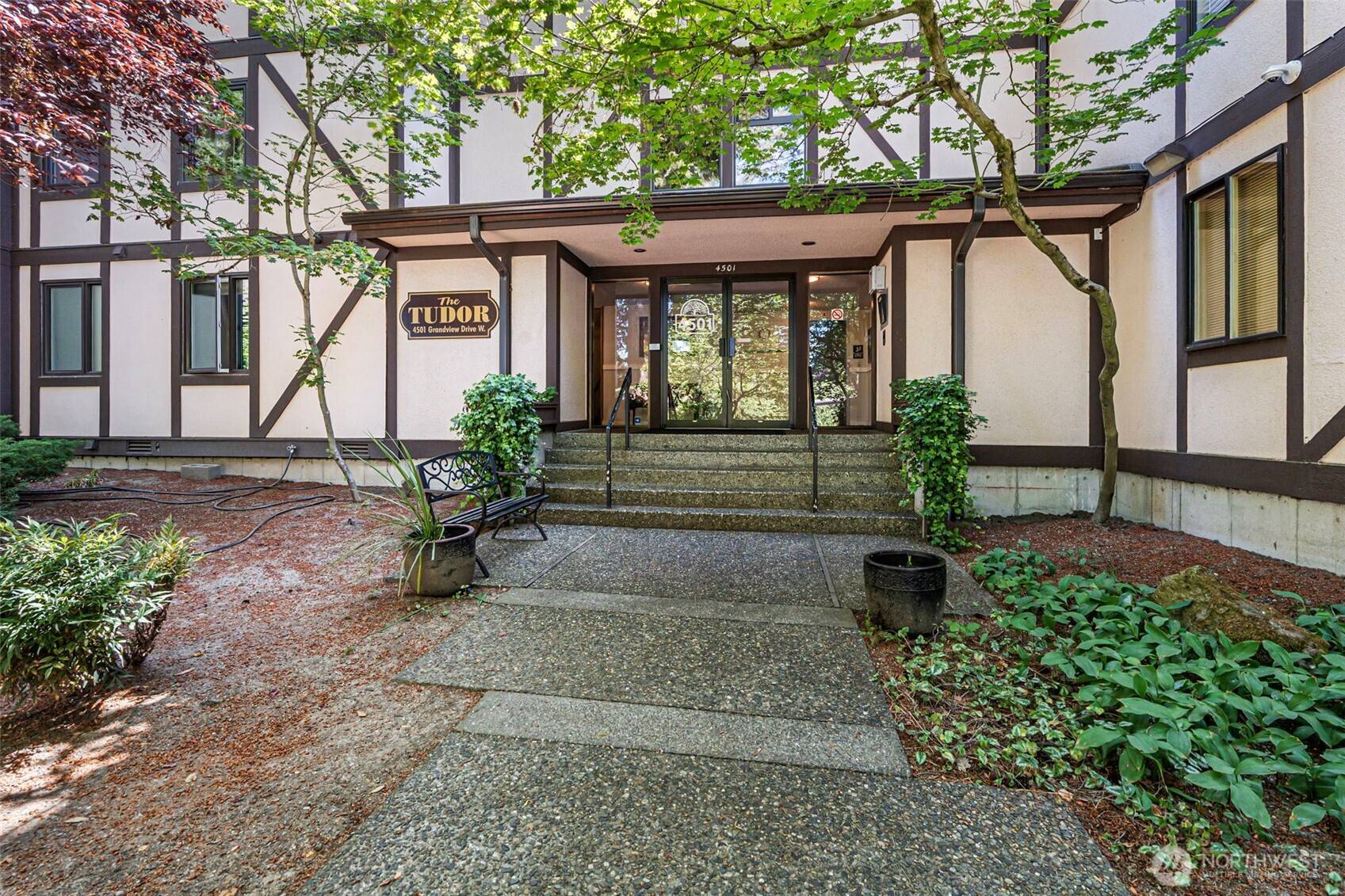4501 Grandview DR W #T221, University Place, WA 98466