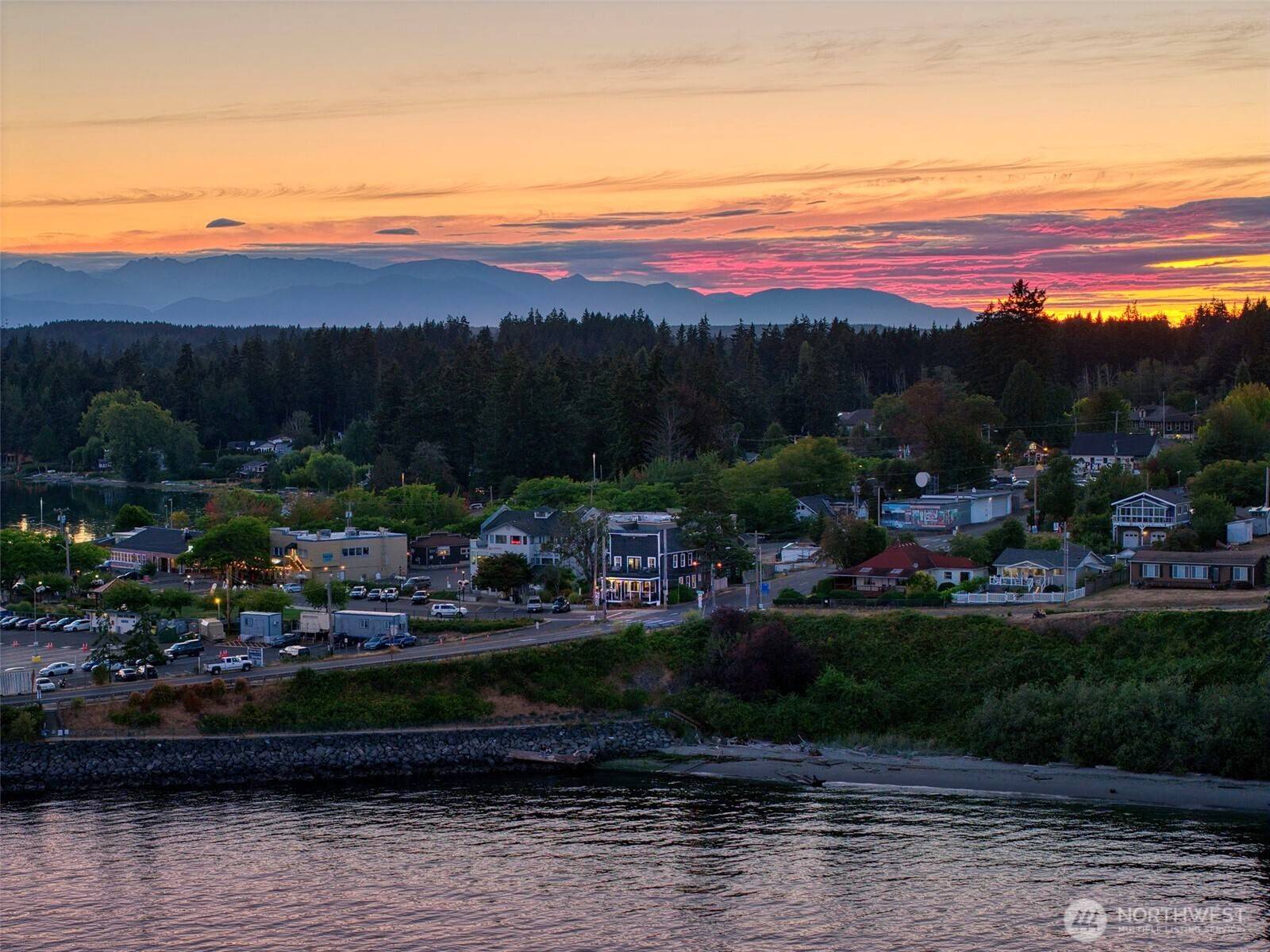 25931 Washington BLVD NE, Kingston, WA 98346