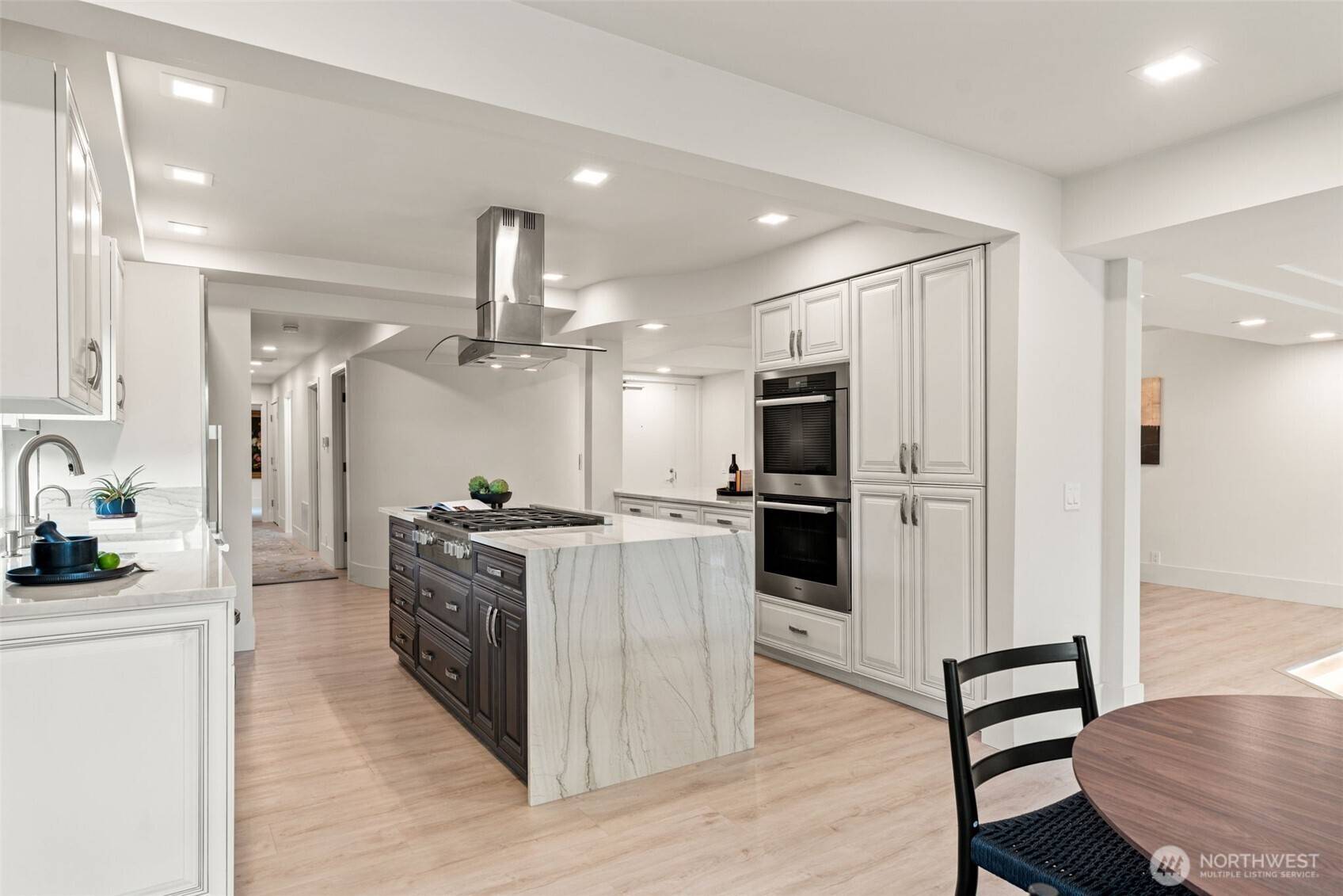 101 99th AVE NE #101, Bellevue, WA 98004