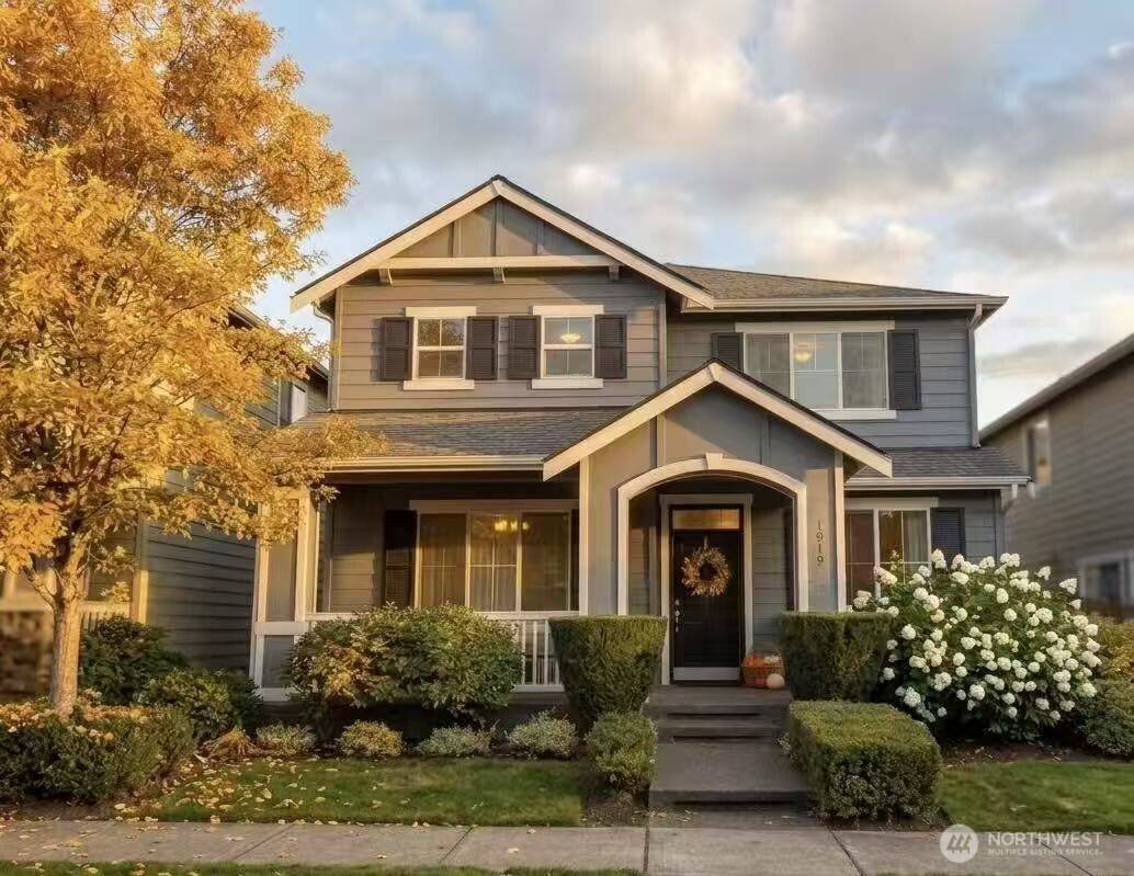 1919 25th AVE NE, Issaquah, WA 98029