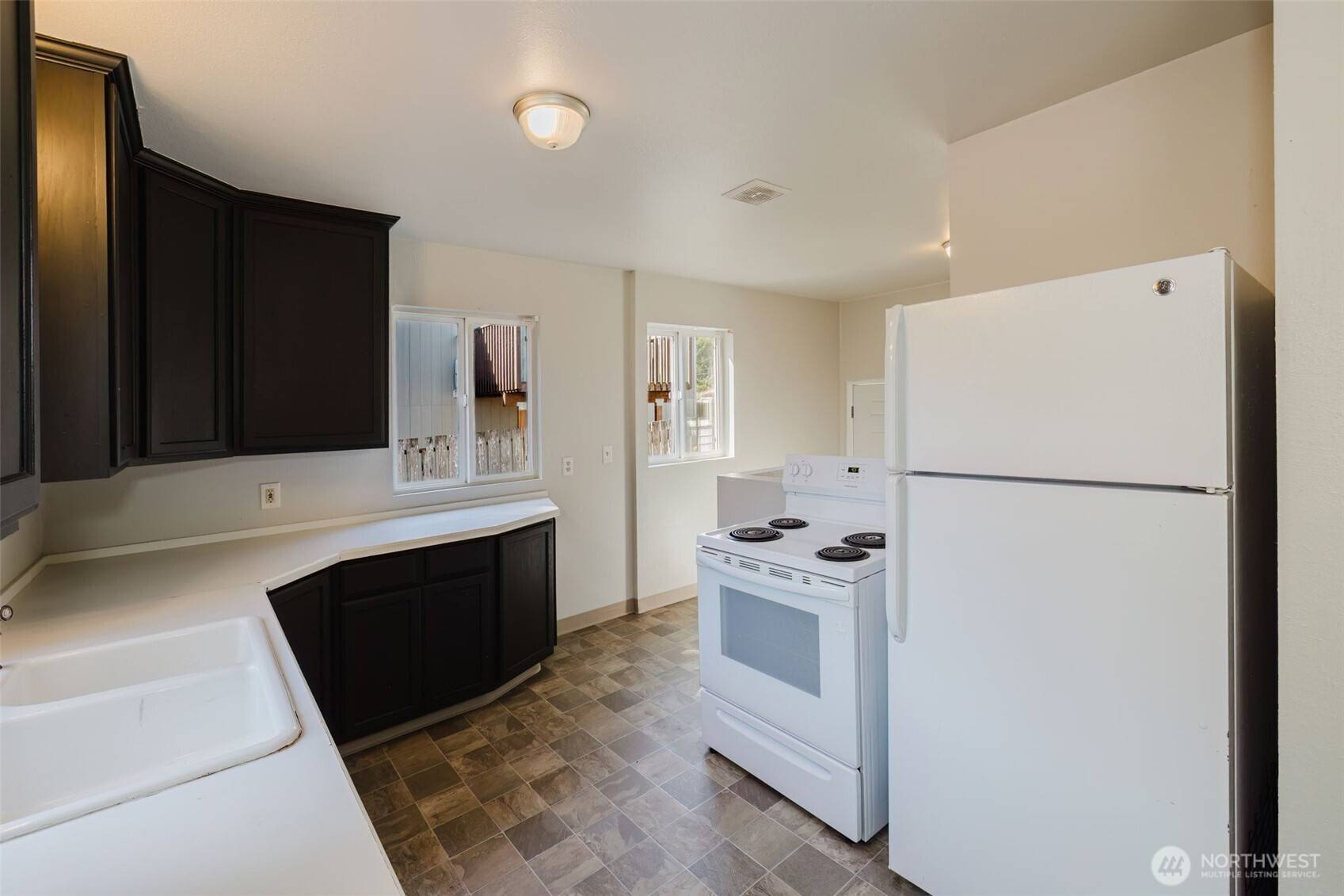 1141 West AVE, Port Orchard, WA 98366