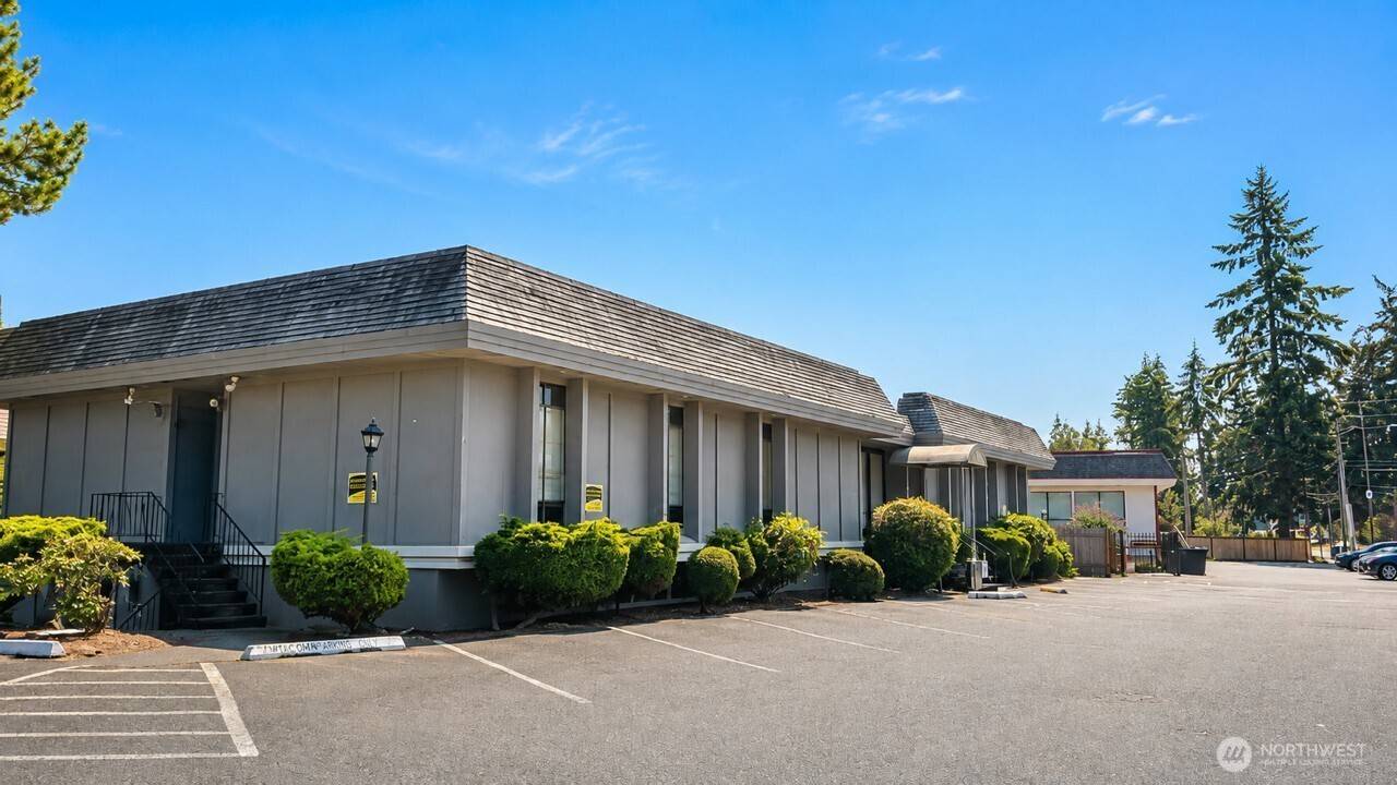 5909 Orchard ST, Tacoma, WA 98467