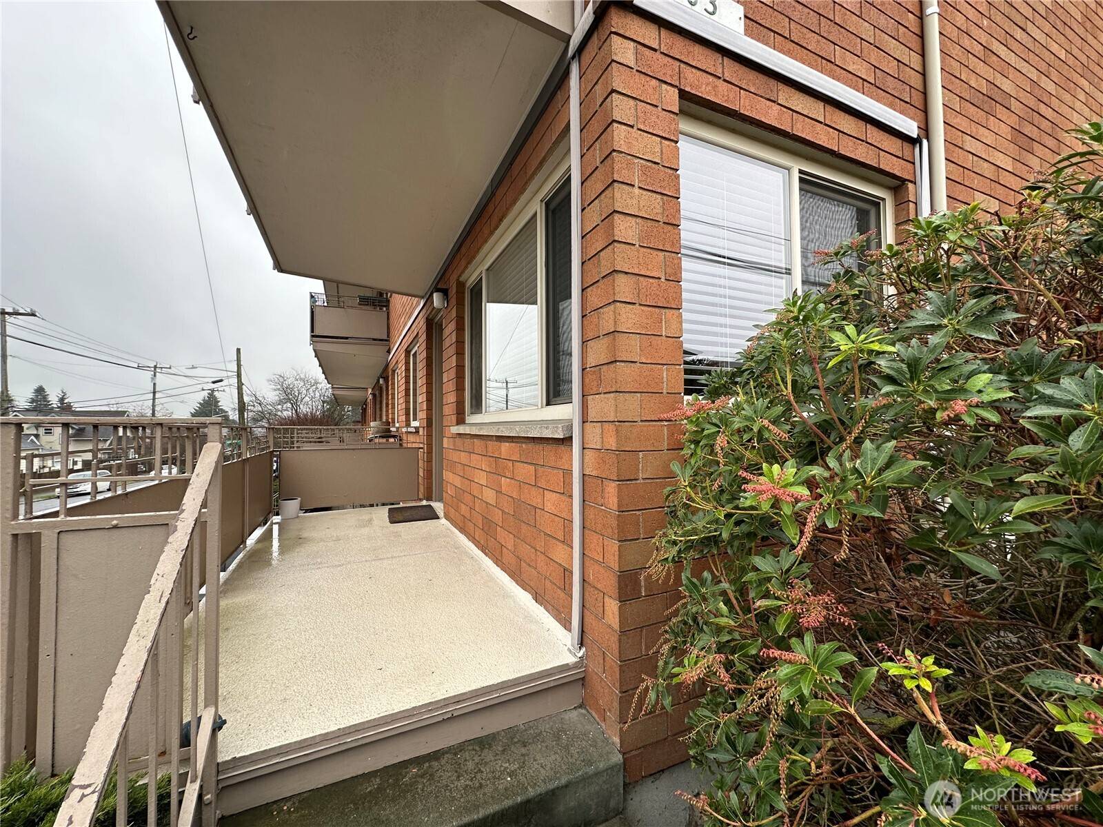 3203 NW 64th ST #6, Seattle, WA 98107