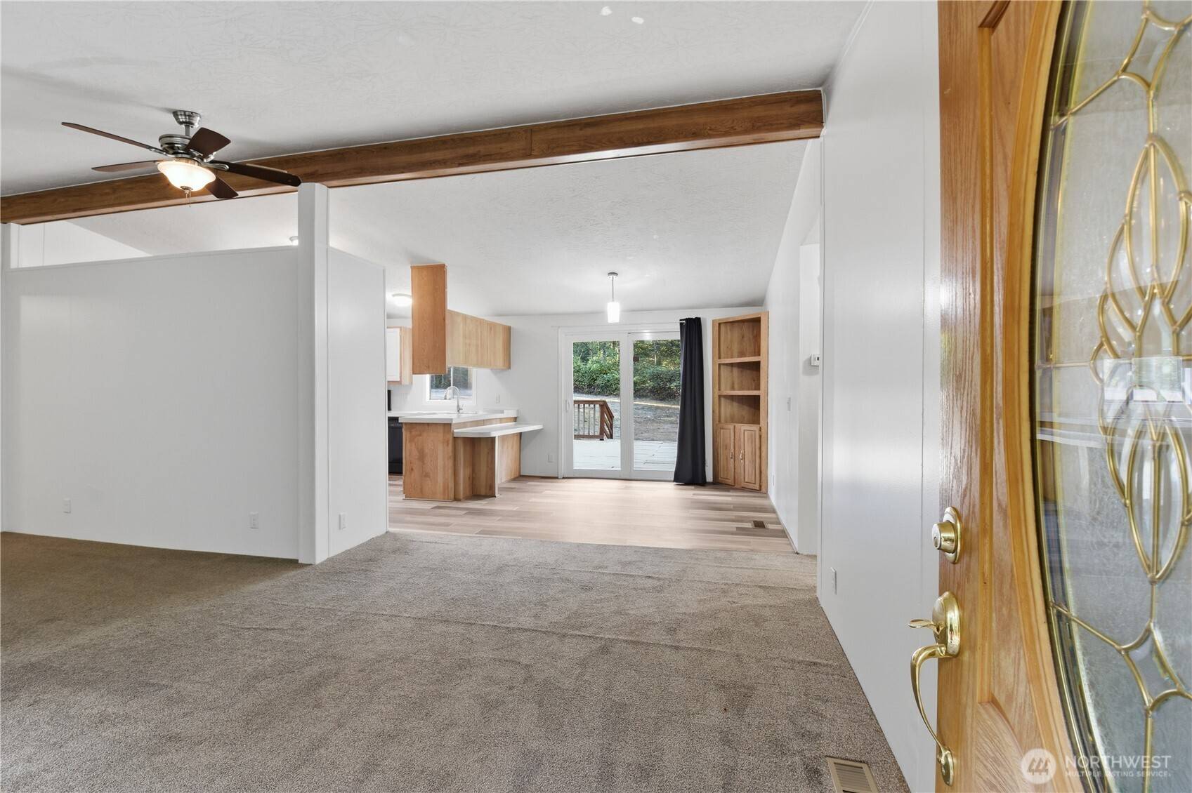 27412 NE 45th ST, Redmond, WA 98053