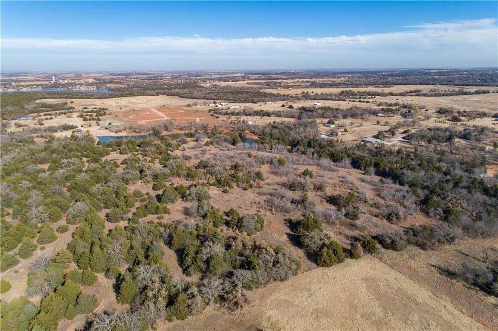1550 Bird Creek DR, Guthrie, OK 73044