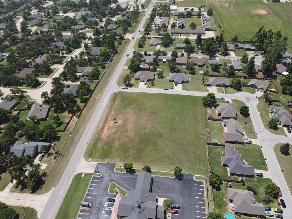 2 N Council RD, Blanchard, OK 73010