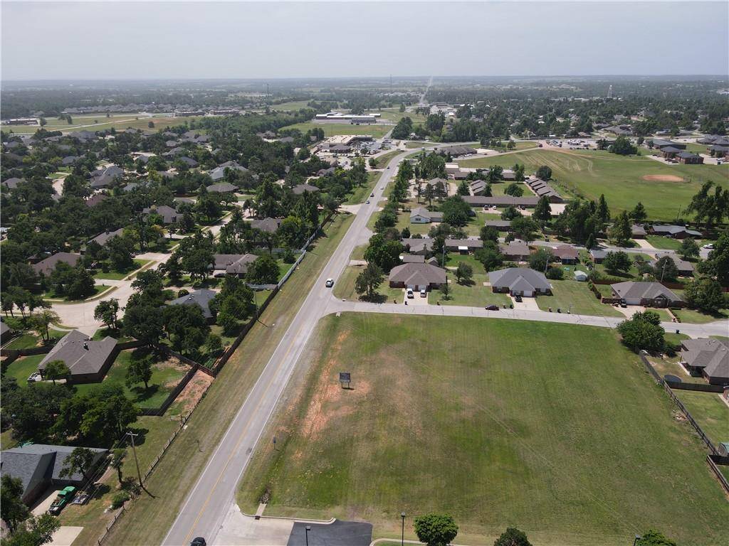 3 N Council RD, Blanchard, OK 73010
