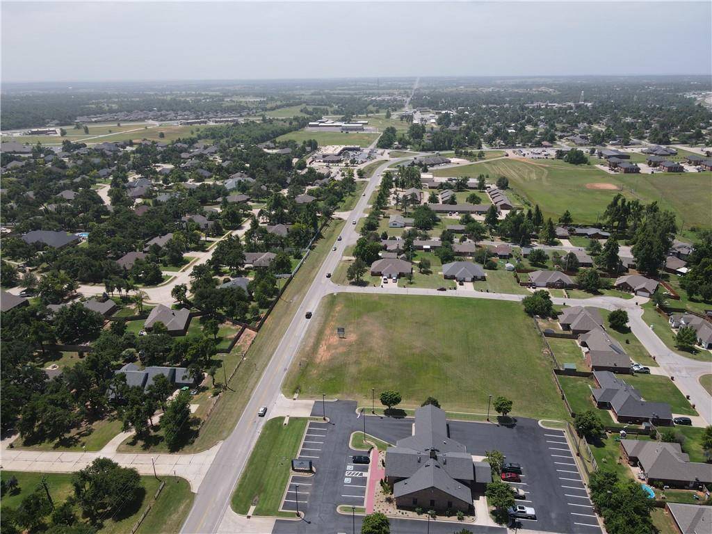 3 N Council RD, Blanchard, OK 73010