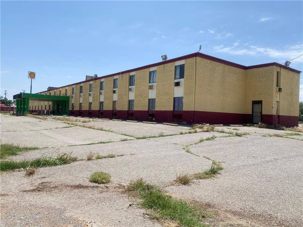 211 N 9TH ST, Canute, OK 73626