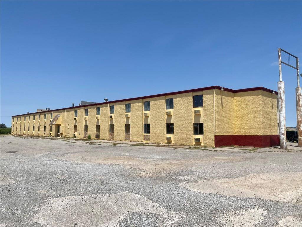 211 N 9TH ST, Canute, OK 73626