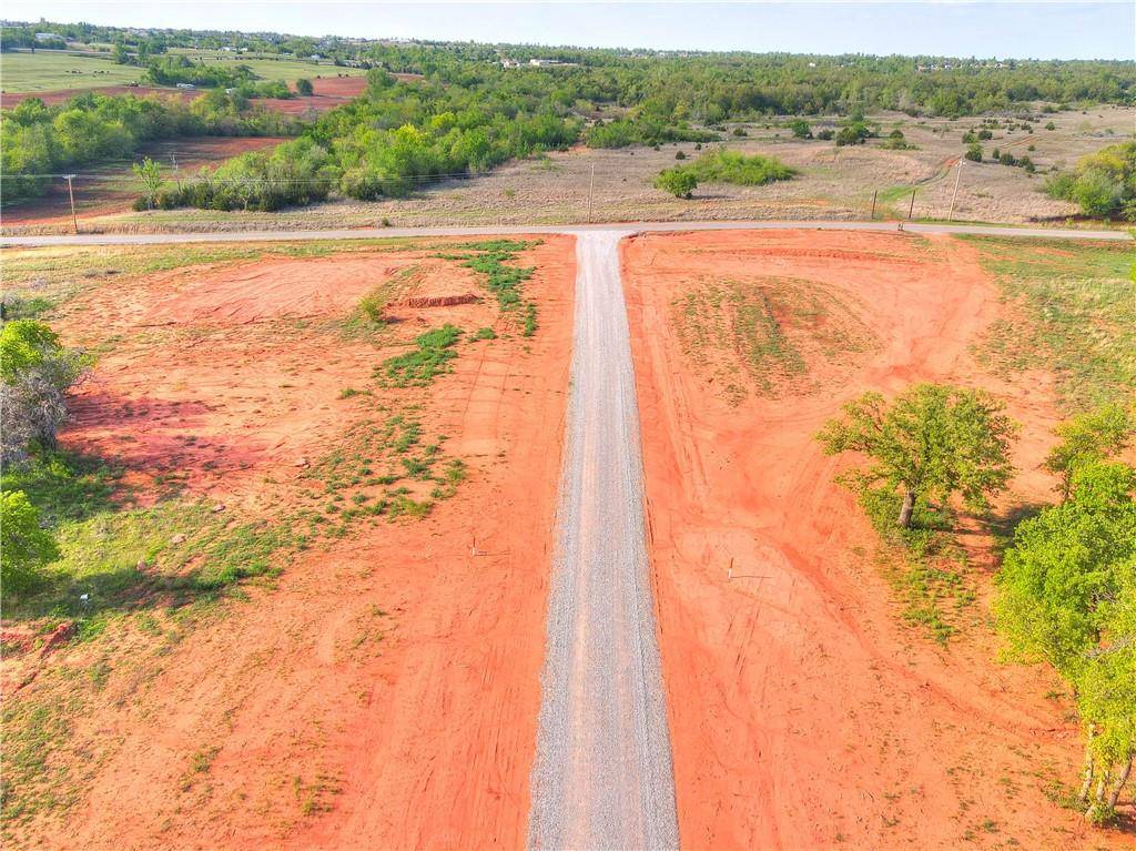 1209 Jerzee Mae RD, Blanchard, OK 73010