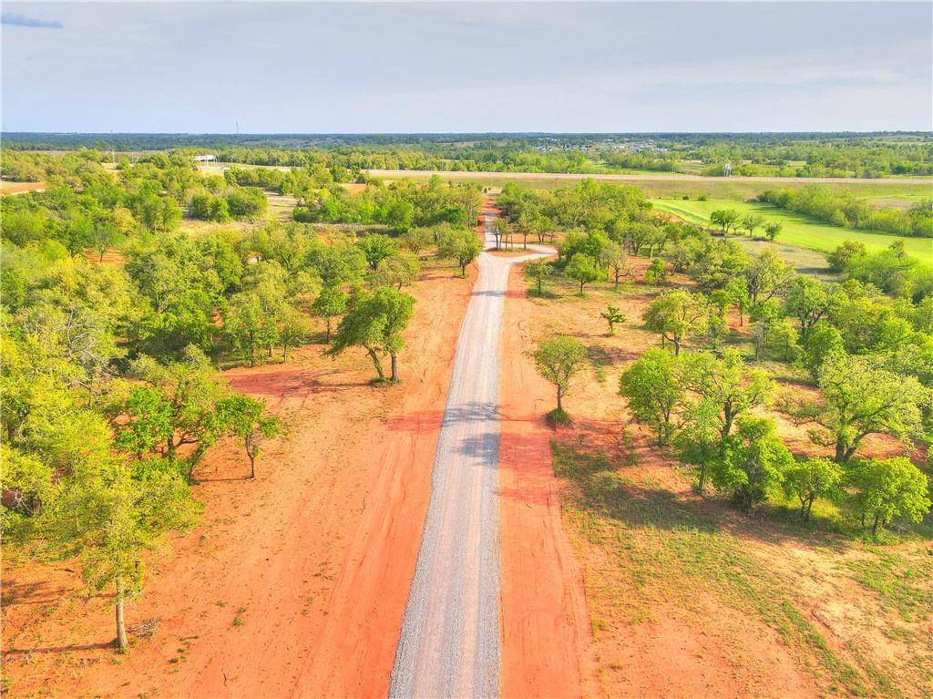 1209 Jerzee Mae RD, Blanchard, OK 73010