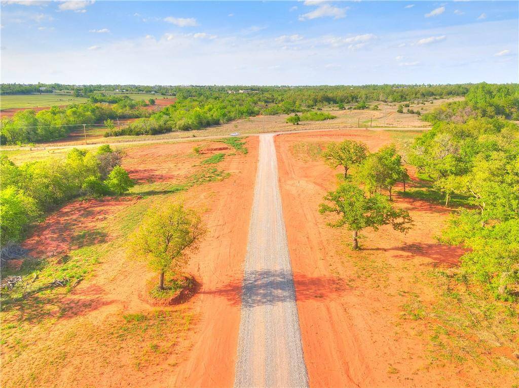 1225 Jerzee Mae RD, Blanchard, OK 73010