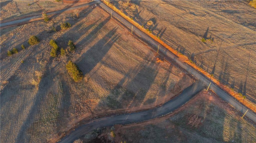 003 Little Farms RD, Guthrie, OK 73044