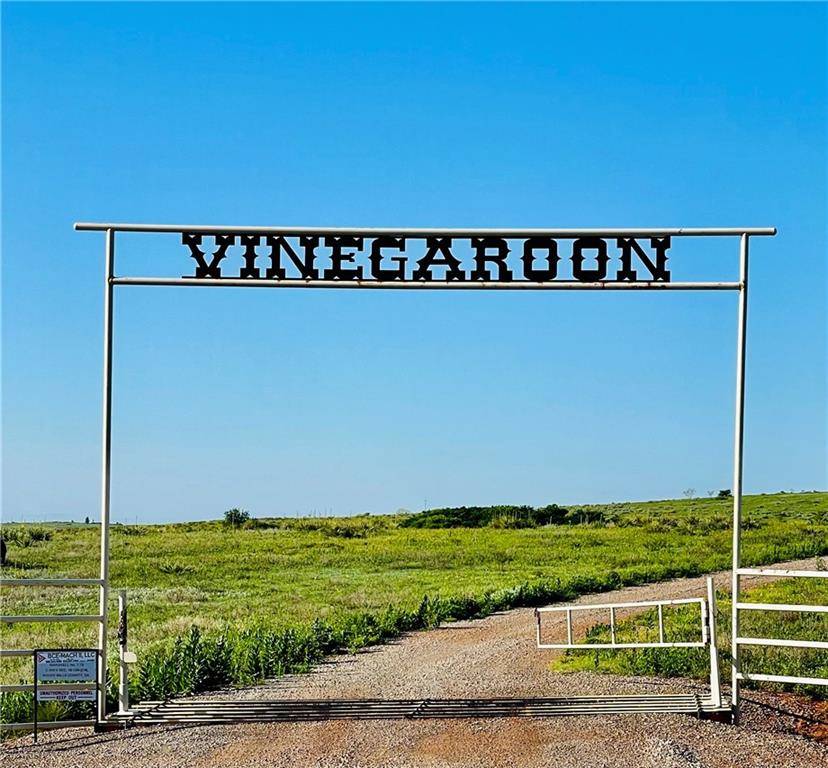 1960 RD, Elk City, OK 73644