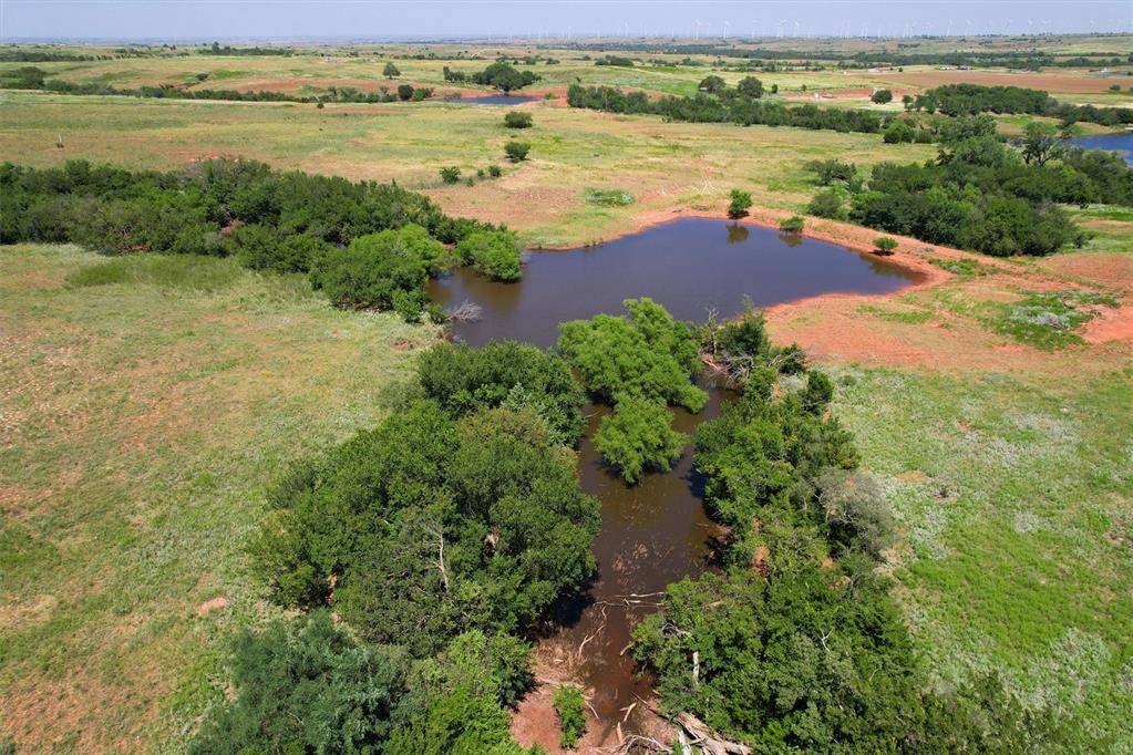 1960 RD, Elk City, OK 73644