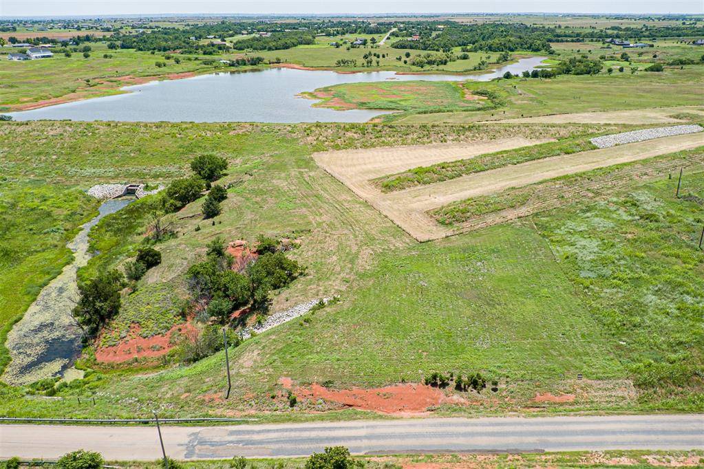NW Moffat RD, Piedmont, OK 70378