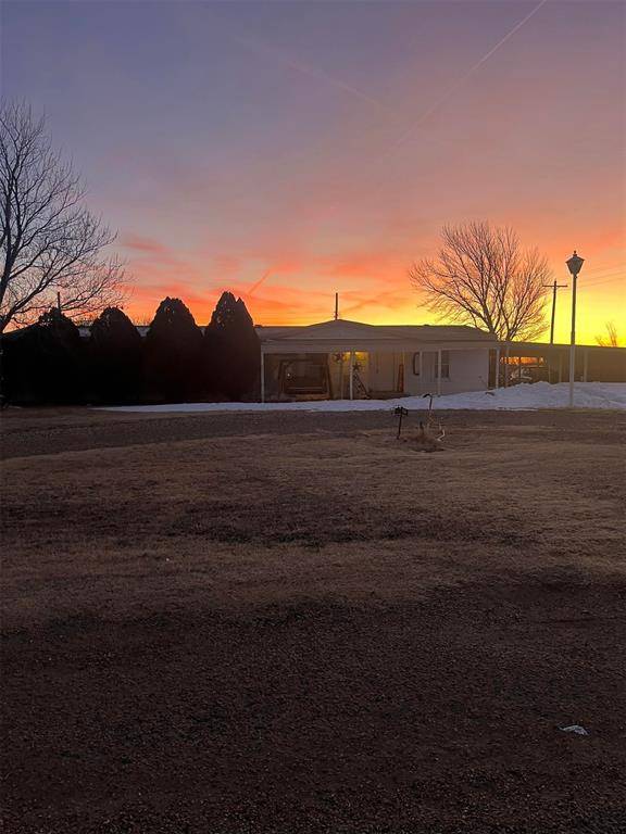 212 S Lorenz ST, Hooker, OK 73945
