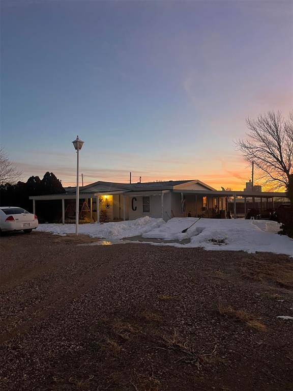 212 S Lorenz ST, Hooker, OK 73945